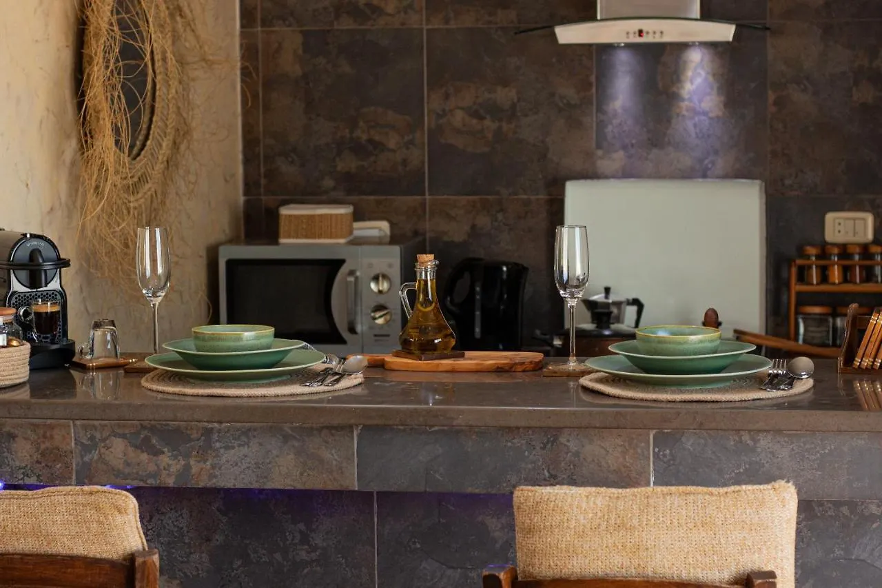 Appartamento Cozy Studio With Rooftop Terrace & Cityscape Views Le Bardo